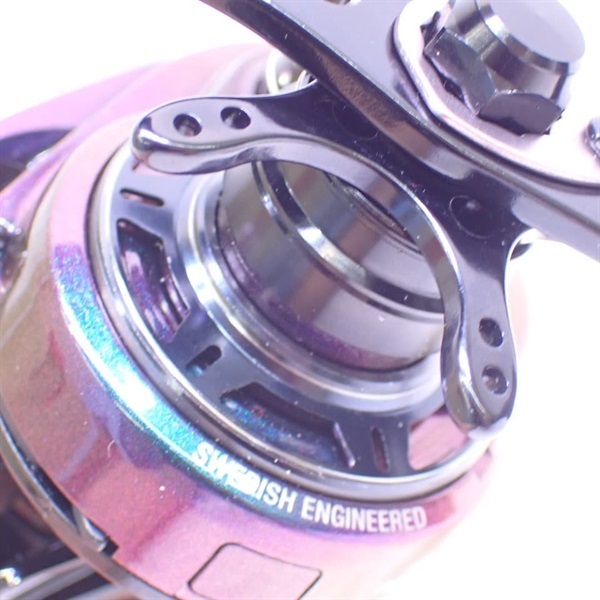 レボウルトラキャストＢＦ８